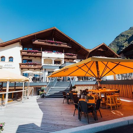Hotel Mittagskogel Pitztal Sankt Leonhard im Pitztal Exterior photo